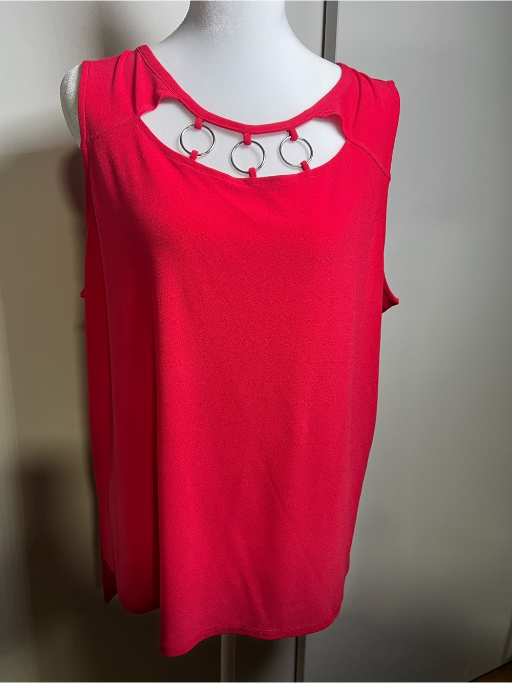 89th & Madison Hot Pink Sleeveless Tank with Silver Ring Detail